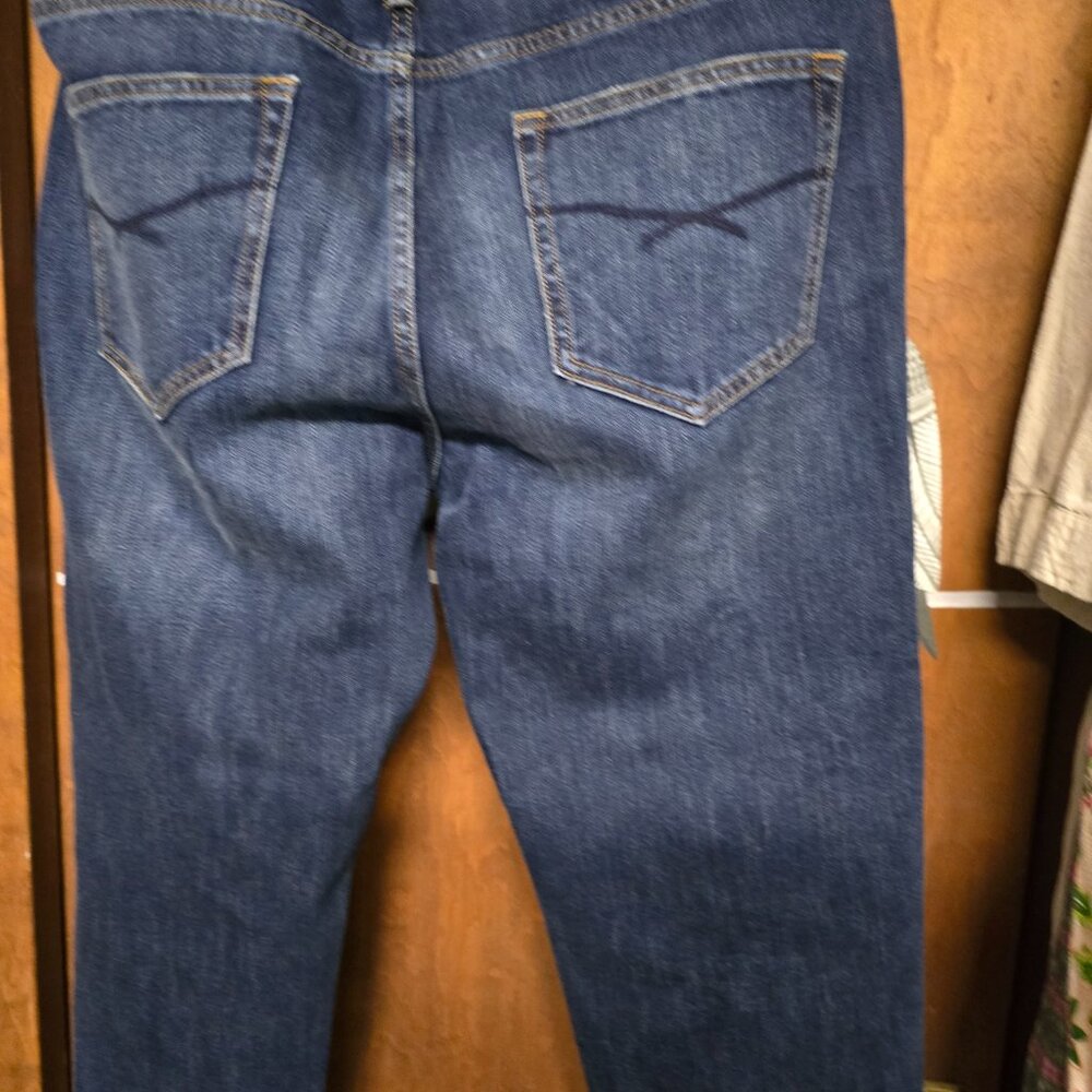 Women's GAP Sexy Boyfriend distressed Jeans size 31/12R - Picture 6 of 10
